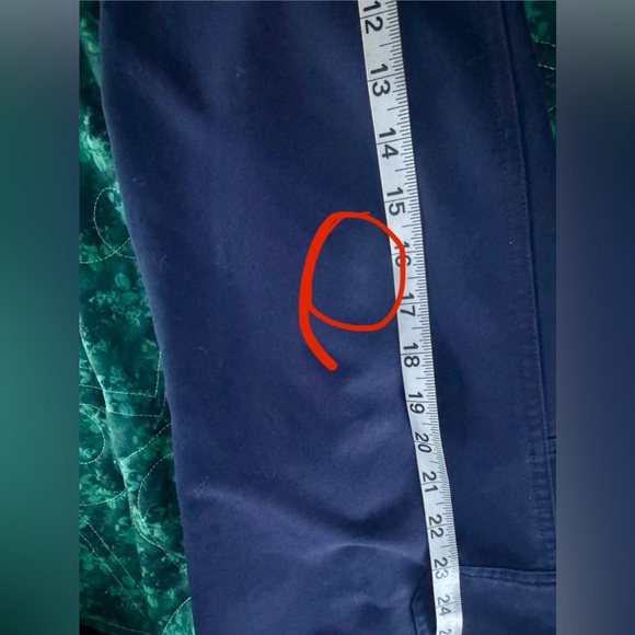 🚨 SALE 🚨 Figs Set - Picture 2 of 11